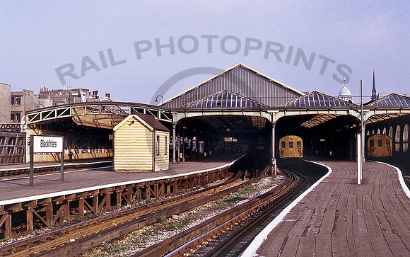Blackfriars Station 231071 JV001-1