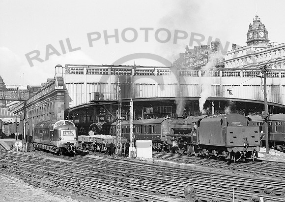 Edinburgh Waverley 150766 RPC686