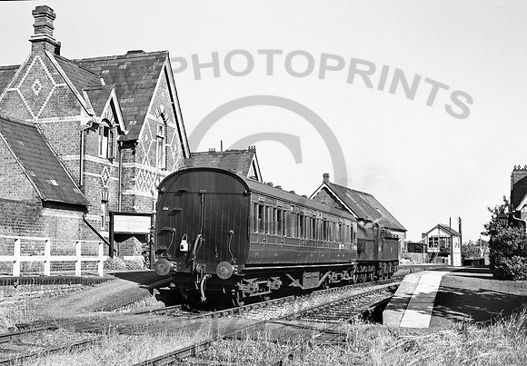 Upton on Severn 43645-090755-HB702