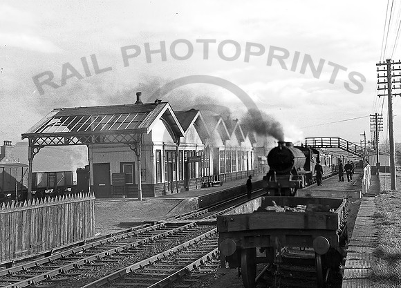 Tillynaught Station 0454  RPC 78