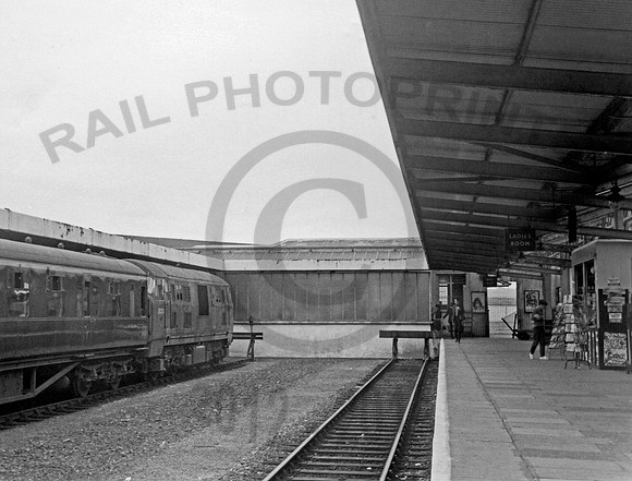 Falmouth Docks Station D6324 120665 RL324