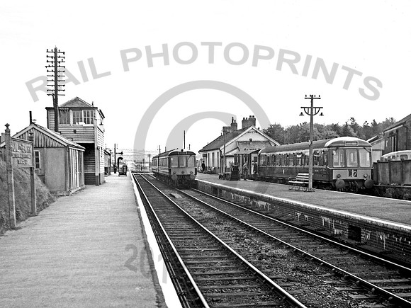 Class117-122-Y-Halwill Junction-140566-RT277