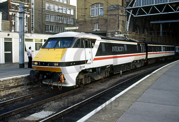 91016 Kings Cross 070990 RPC117