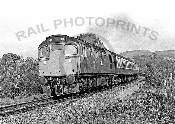 27010-Connel-270578-JC252