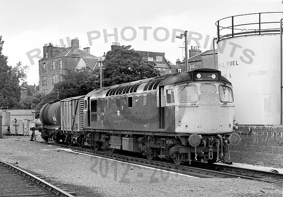 27017 Perth 110882 DC245