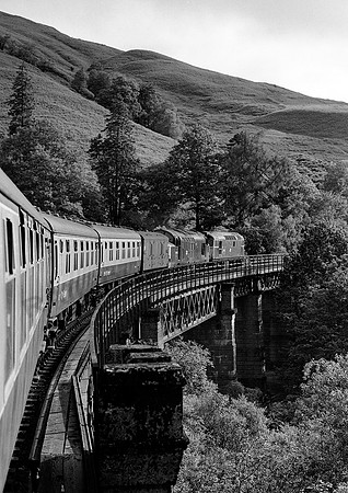 27025-37035-Y-Ardlui-220681-JC290