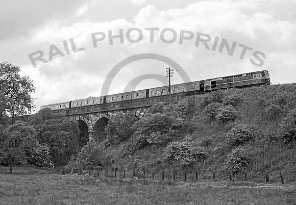 D5363 Garngaber Viaduct 160662  CR933