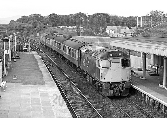 27108-Dalmany-130683-RP214-1