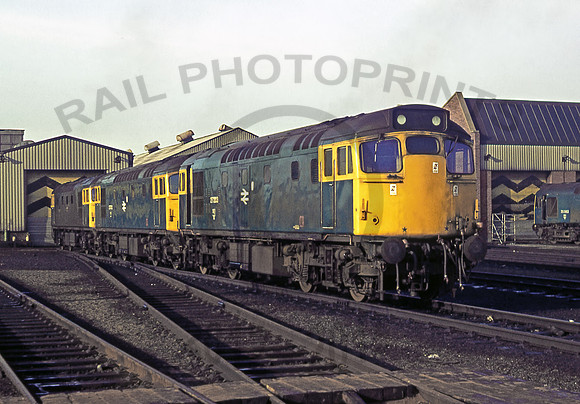 27203-Y-Haymarket-240279-JC101