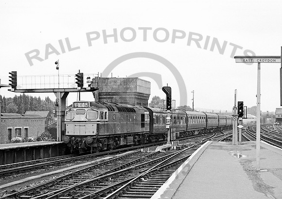 D5379 East Croydon 1963 JDC505