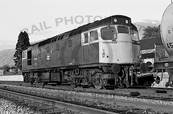 27009-FortWilliam-270578-JC2