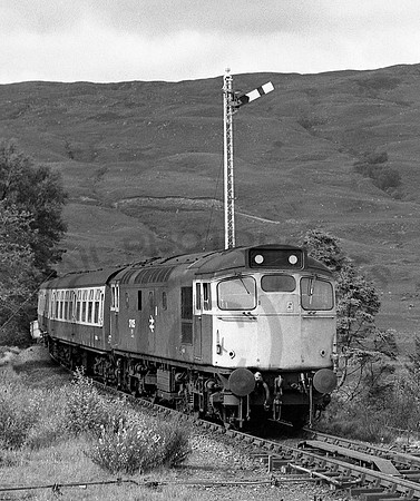 27025-Crianlarich-220681-JC077