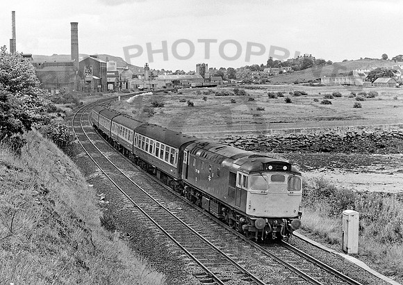 27109-Y-Burntisland-100882-JC372