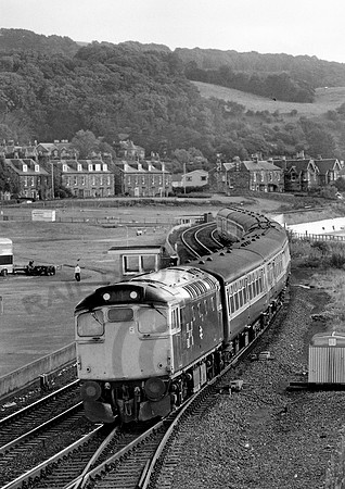 27016-Y-Burntisland-100882-JC365