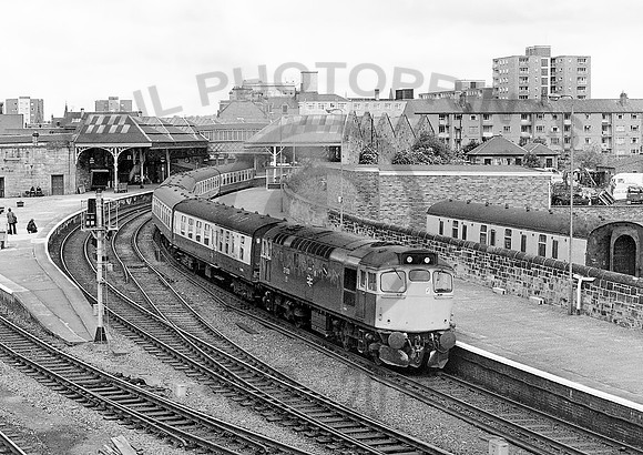 27030-Y-Perth-260681-JC419