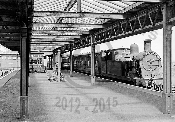 31518 Allhallows 270561 IT915