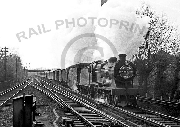 31755 34103 Petts Wood 0257 JDC411
