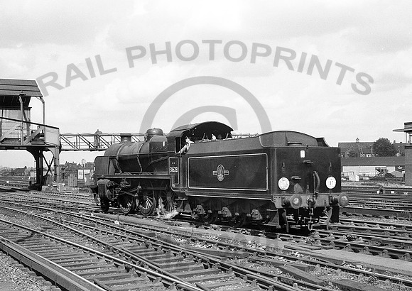 31628-ClaphamJunction-120763-RP057