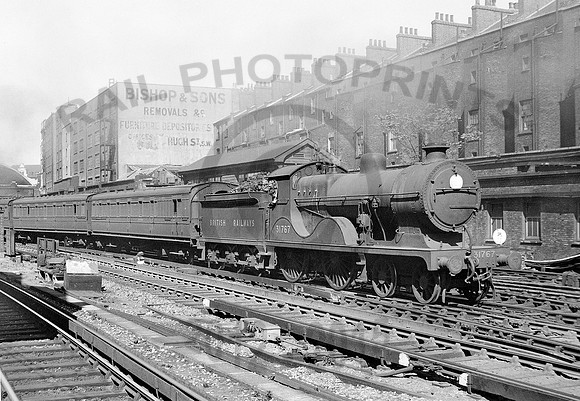 31767-Y-Victoria-1949-DCCRL088