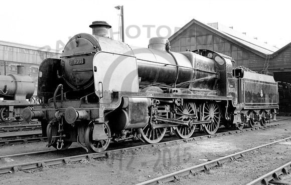 31803-Y-Eastleigh-211056-HB1316