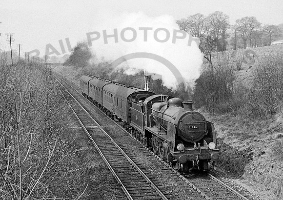 31625-Gomshall-0461-RPC123