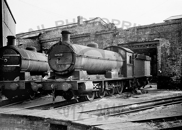63429-Y-TyneDock-270367-JC1