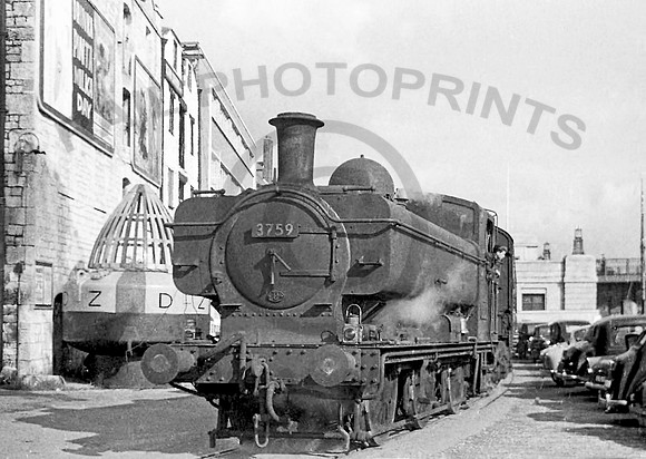 3759 Weymouth Quay 1960 RPC967