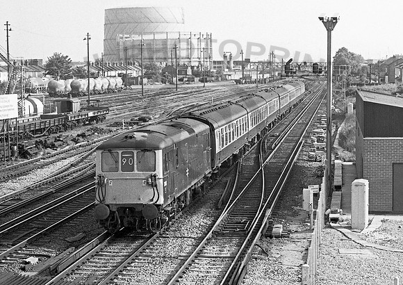 73138  Northam 290582   JC097