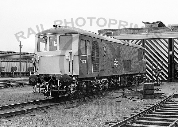 73123-Eastleigh-250278-JC884