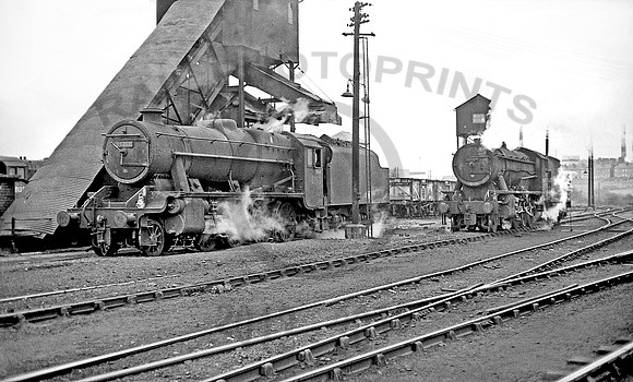 48352-90345-Royston-0167-GE