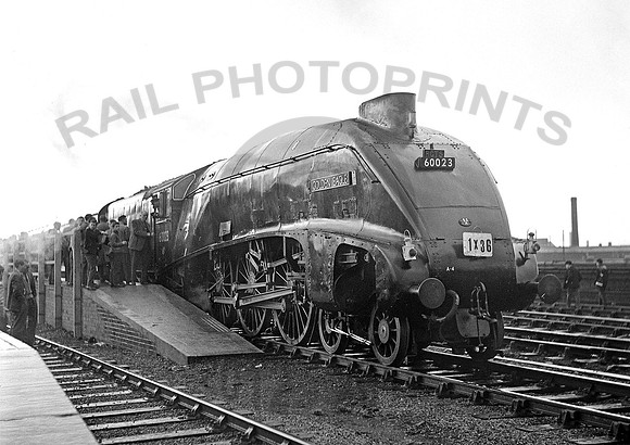 60023-Y-LeedsCity-300663-RPC084