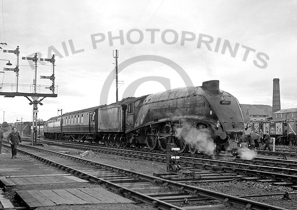 60009-Y-NiddrieWest-260964-RPC249