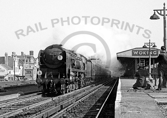 35018 Woking 240363  IT372