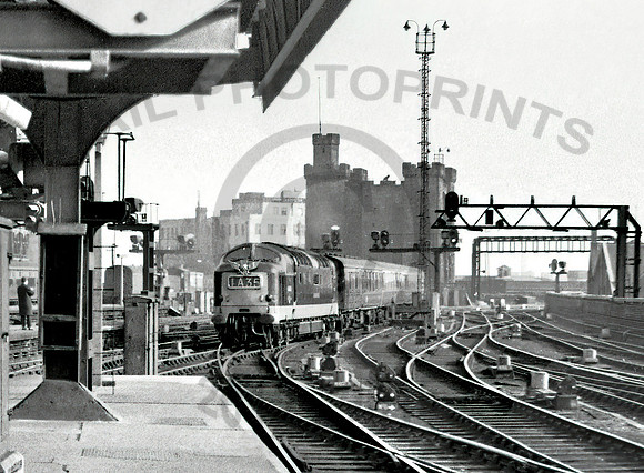 Deltic-1A35-Newcastle-1964_GE964EE