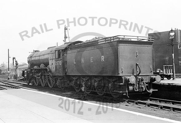 2570 Peterborough North 1945 RPC234