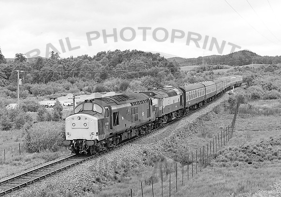 37188-97252-Y-FortWilliam-140684-JC382