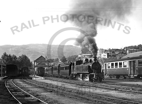 E208 Regua 090972 DA208