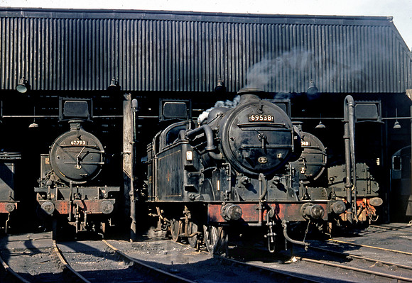 69538 Kings Cross Shed 1060 DC867