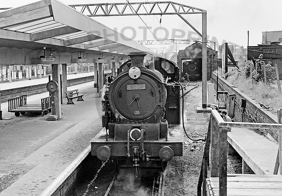 69700 Enfield Town 020760  HB754