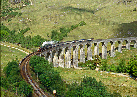 44767-Y-Glenfinnan-1996-CW2540