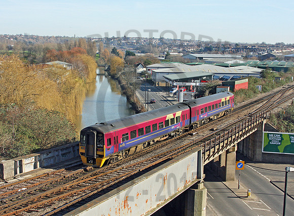 158765-Y-Bristol-090208-JC04