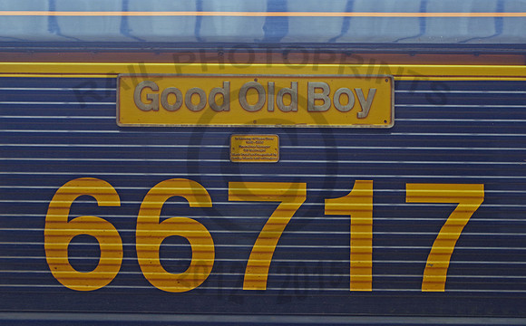 66717 = 1806055 = 66717 'Good Old Boy' @ Ipswich  4M23 10-46 Felixstowe North - Hams Hall 08-06-18 = Good Old Boy