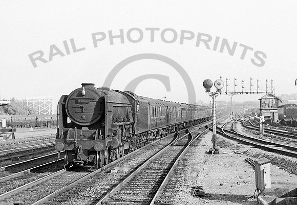 60523 Wood Green 1962 JDC490