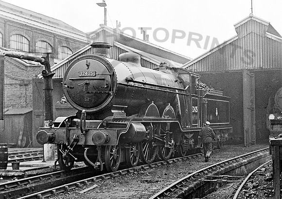 32425 Newhaven 260351 RPC512
