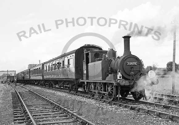 32670 Rolvenden 181059  HB427