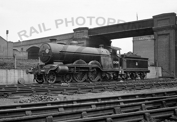 32424-X-StewartsLane-260552-RPC749