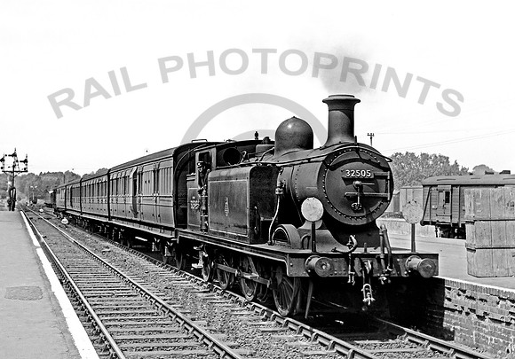 32505 Fareham 240654 GL721