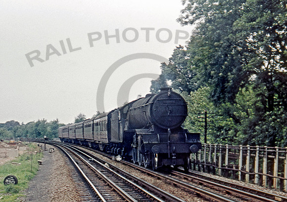 60863-X-MoorPark-0660-IT189