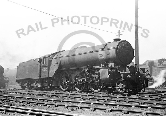 60862-Y-KingsCross-1956-RPC897
