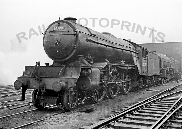 60880 KIngs Cross 1957 JDC223